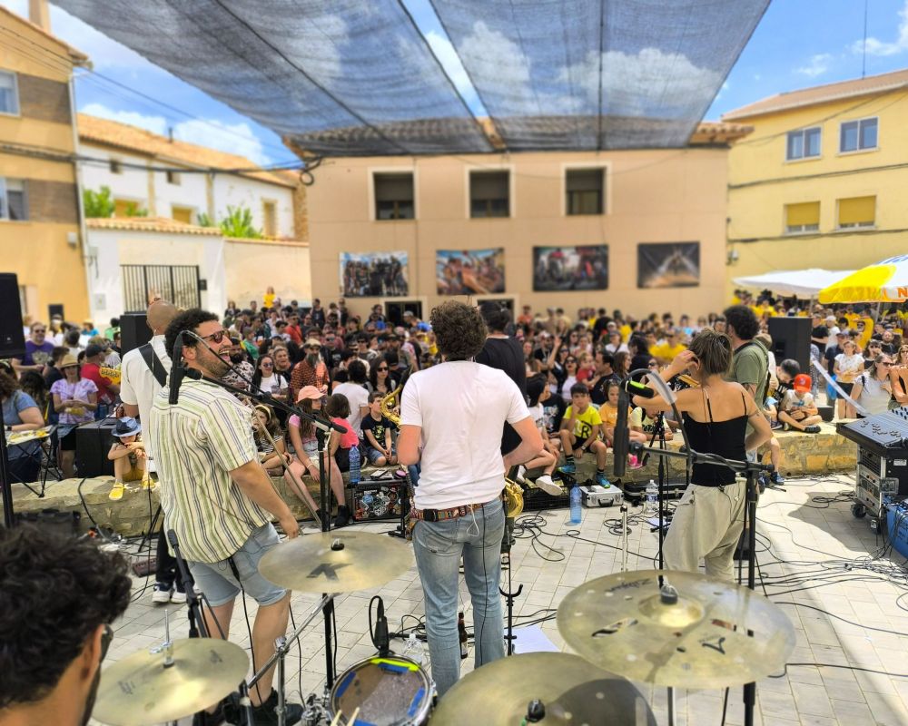 Tamborile - foto ediciones anteriores del Festival