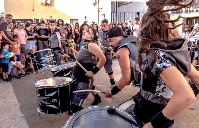 Tamborile - actuación en el festival