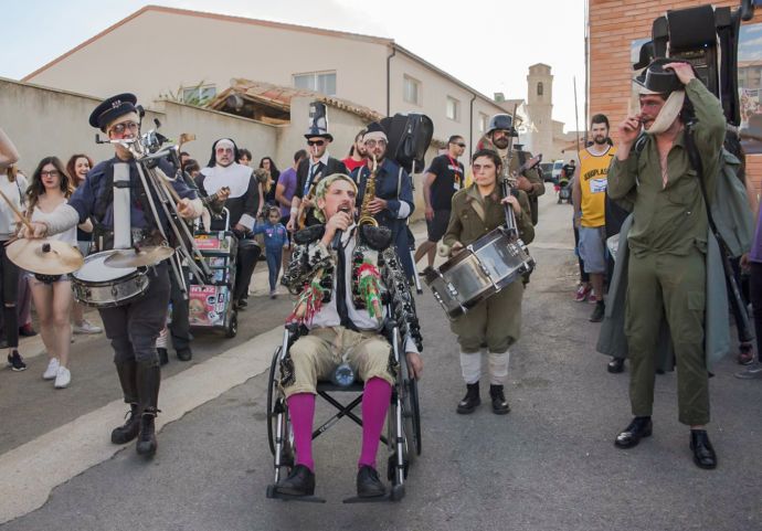 Tamborile - actuación en el festival