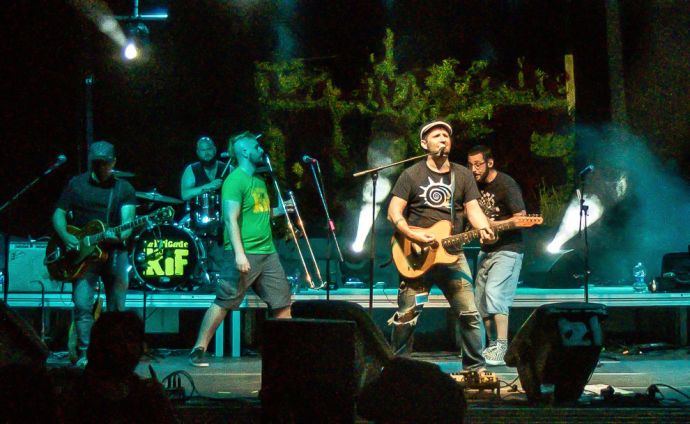Tamborile - actuación en el festival