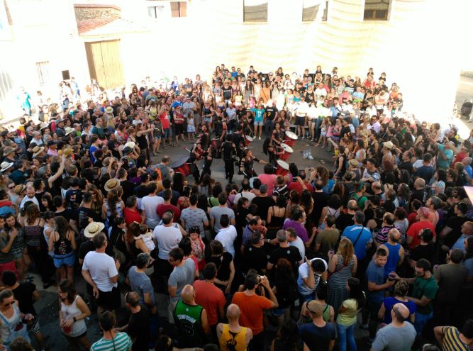 Tamborile - actividades en el festival