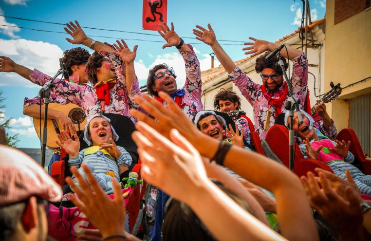 Tamborile - actividades en el festival